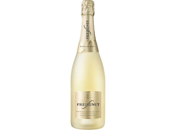 Freixenet Carta Nevada DO, Semi Seco 75cl x6